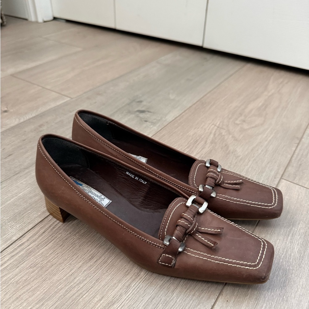 Women's Brown Leather Tassel Loafers with Low Heel